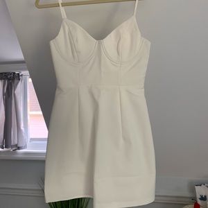 Novella mini dress white
